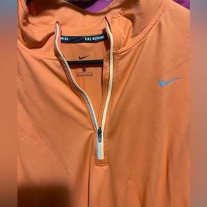 Nikes women plus popover size 2X